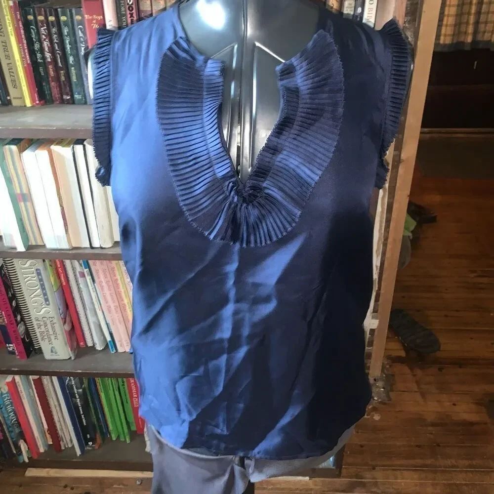 J Crew navy silk split neck ruffled 8 sleeveless shell